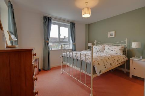 2 bedroom flat for sale, Gloucester Square, Southampton