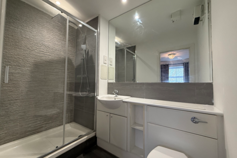 undefined, International Way, Sunbury-On-Thames, TW16