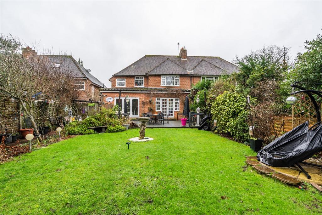 167 Dovehouse Lane 22.jpg
