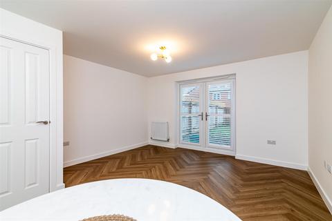 undefined, Rawnsley Drive, Gedling NG4