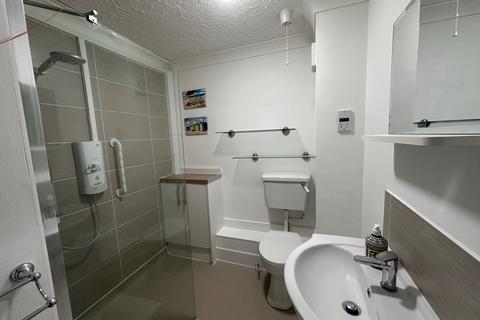 2 bedroom retirement property for sale, St. Christophers Gardens, Ascot SL5