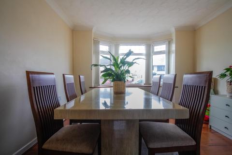 4 bedroom end of terrace house for sale, Caerphilly Road, Cardiff CF14