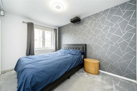 2 bedroom terraced house for sale, Monnow Road, London SE1