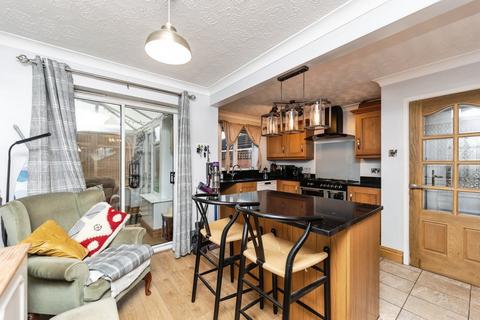 undefined, Hazelwood Gardens, Pontefract WF9