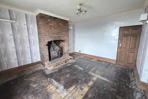 2 bedroom semi-detached house for sale, Lees Hall Road, Dewsbury