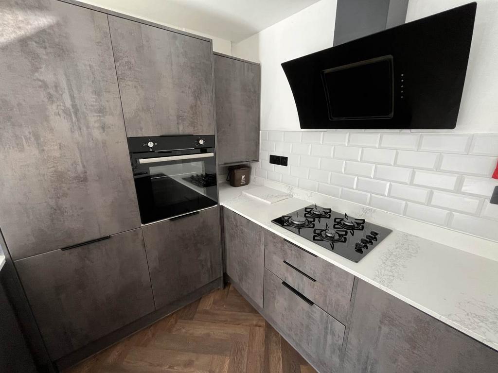Kitchen (1)