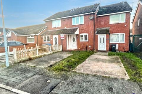 2 bedroom terraced house to rent, Chidlow Close, Widnes, WA8 0NF