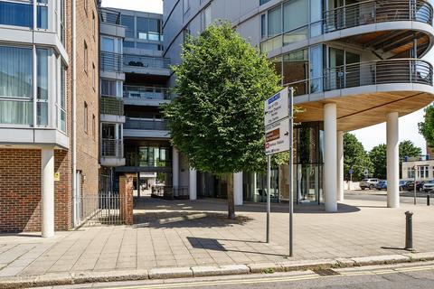 1 bedroom flat for sale, Admiralty Road, Hampshire PO1
