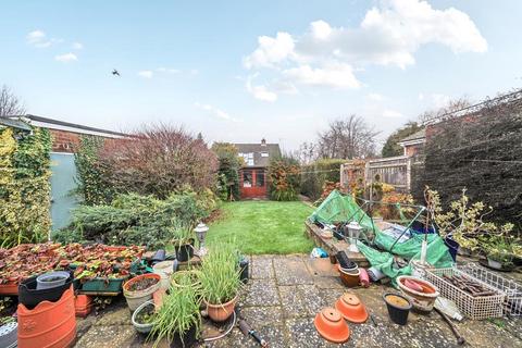 3 bedroom detached bungalow for sale, Cumnor Hill, Oxford, OX2