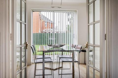 4 bedroom detached house for sale, Banbury,  Oxfordshire,  OX16
