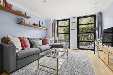 1 bedroom flat for sale, Manor Gardens, Islington