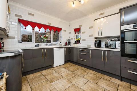 4 bedroom detached bungalow for sale, Elmfield Drive, Wisbech PE14