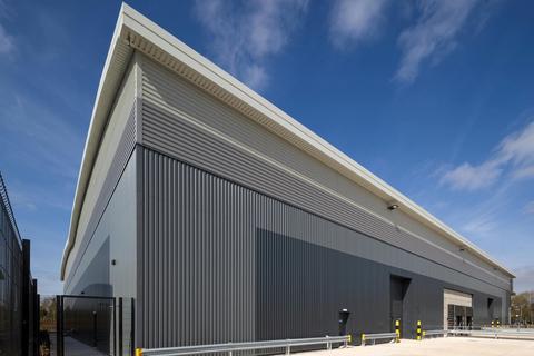 Warehouse to rent, Daten Av Warrington WA3 6AX