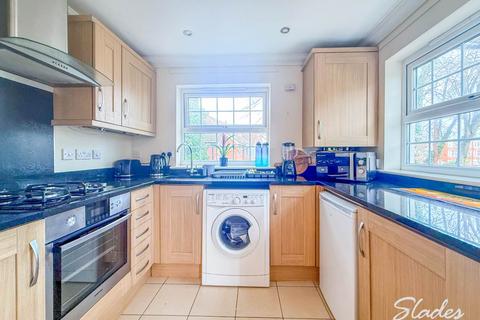 2 bedroom apartment to rent, Stourwood Lodge, 5a Stourwood Avenue, Southbourne