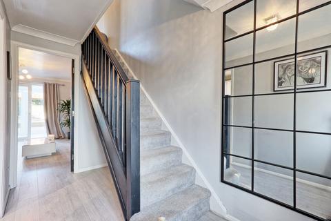 2 bedroom terraced house for sale, Wagtail Drive, Maldon CM9