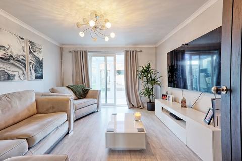 2 bedroom terraced house for sale, Wagtail Drive, Maldon CM9