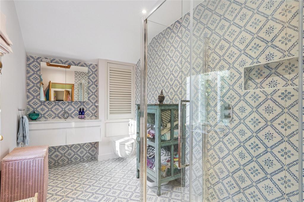 En-Suite Shower Room