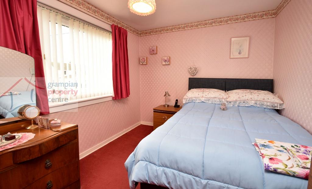 Bed 2.JPG