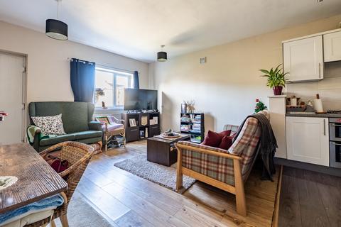 1 bedroom ground floor maisonette for sale, Black Bourton Road, Carterton, Oxfordshire, OX18