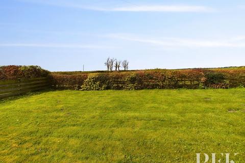 undefined, Holmrook CA19