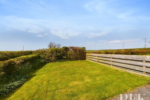 undefined, Holmrook CA19