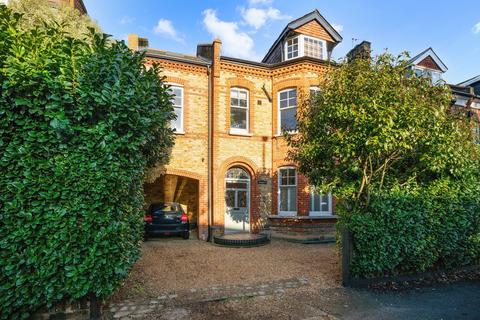 undefined, Berrylands Road, Surbiton KT5