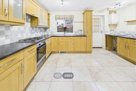 3 bedroom terraced house to rent, 3 Barley Walk, South Milford, Leeds, LS25 5GF