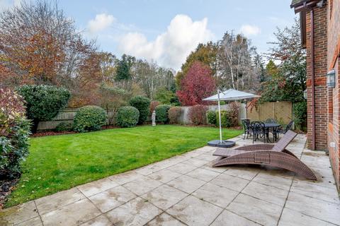 5 bedroom detached house for sale, Mill End Close, Buckinghamshire HP16