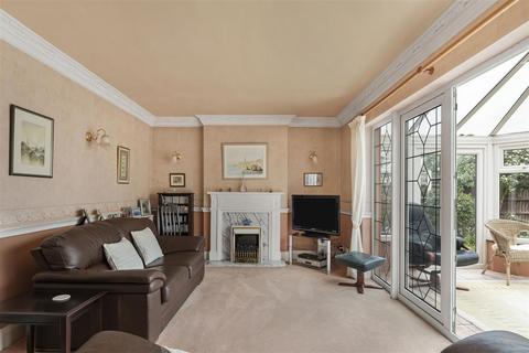undefined, Goldsborough Crescent, North Chingford