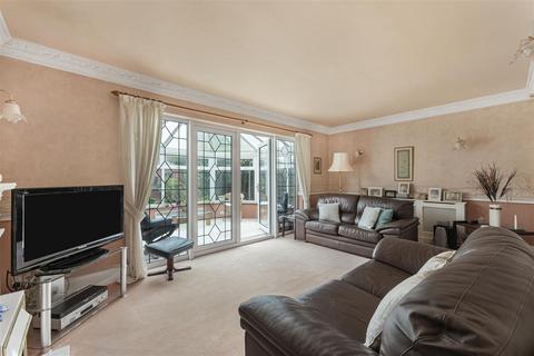 undefined, Goldsborough Crescent, North Chingford