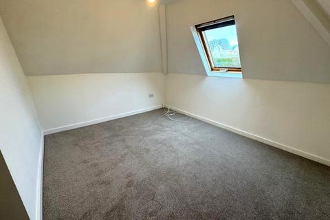2 bedroom flat to rent, West Street, Bere Regis BH20