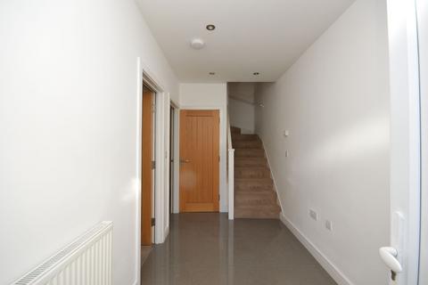 4 bedroom semi-detached house to rent, Victoria Grove, Folkestone CT20