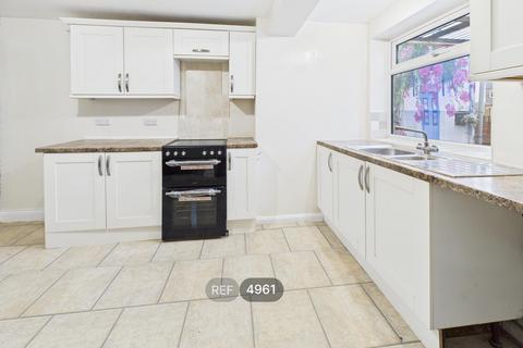 undefined, 33, Albert Street, Pontefract, WF7 5EX
