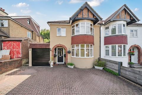 4 bedroom semi-detached house for sale, Hillbury Road, Warlingham CR6