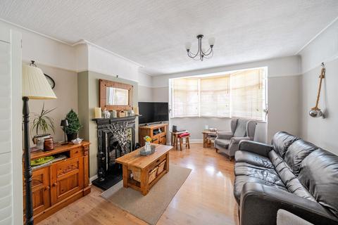4 bedroom semi-detached house for sale, Hillbury Road, Warlingham CR6