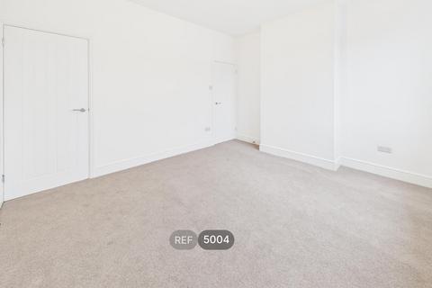 undefined, 14 Manor Grove, Castleford, WF10 4PG