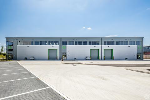 Warehouse to rent, 103 Barton Dock Rd Manchester M32 0QP