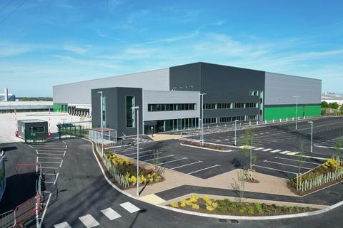 Distribution warehouse to rent, Leodis Way Leeds LS10 1SE