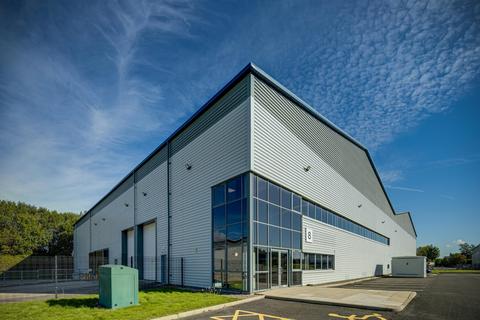 Distribution warehouse to rent, Pilsworth Rd Heywood OL10 2TA