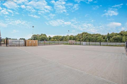 Warehouse to rent, Pochin Way Middlewich CW10 0GY