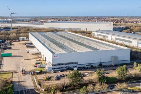Warehouse to rent, Danes Way Northampton NN6 7GX