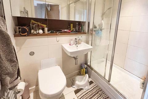 2 bedroom flat for sale, Chatham Quays, Chatham ME4