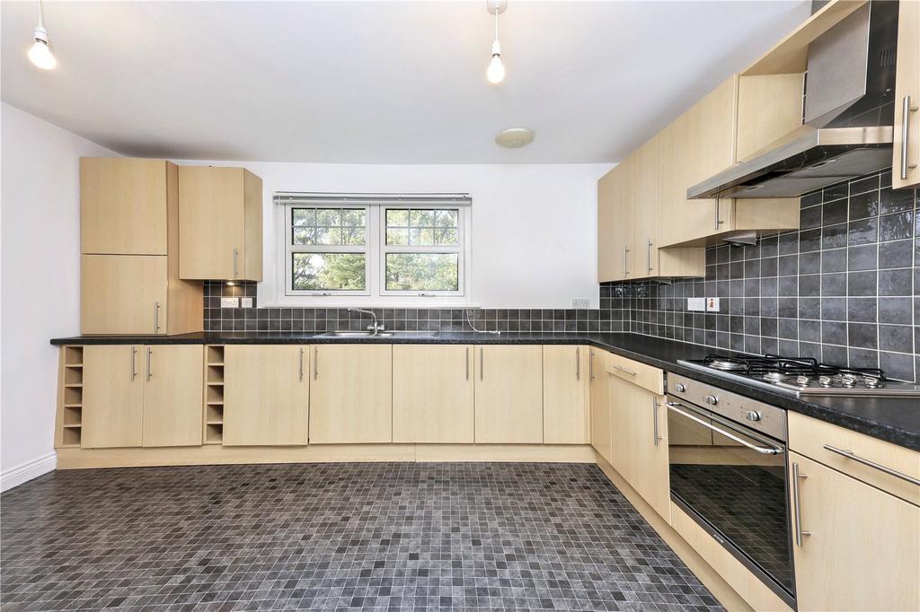 Kitchen/Dining Rm