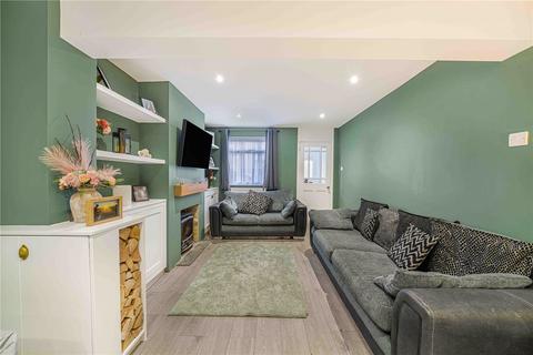 2 bedroom end of terrace house for sale, East Road, Welling, Kent, DA16