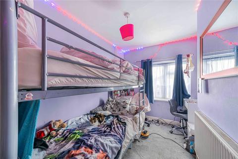 2 bedroom end of terrace house for sale, East Road, Welling, Kent, DA16