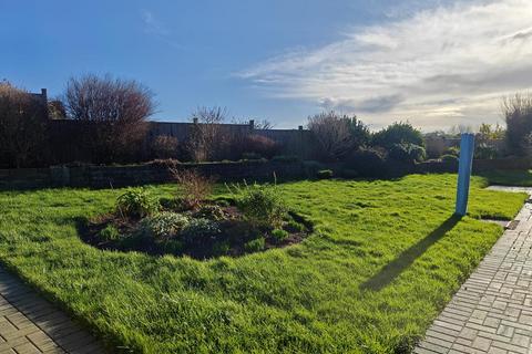 2 bedroom bungalow to rent, Leighton Crescent, Bleadon, Weston-super-Mare, Somerset