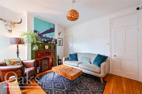 4 bedroom terraced house for sale, Warren Road, Addiscombe