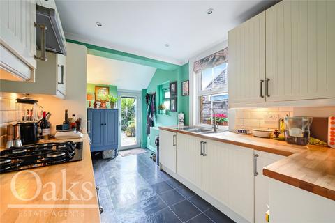 4 bedroom terraced house for sale, Warren Road, Addiscombe
