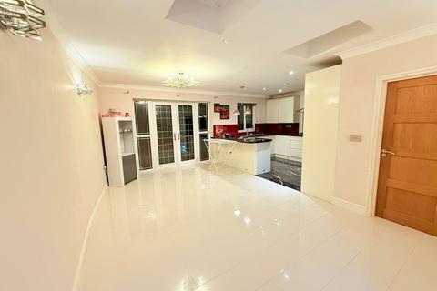 undefined, Brocket Way, Chigwell IG7
