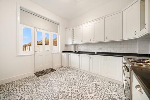 3 bedroom flat to rent, Goldhawk Road, London W6